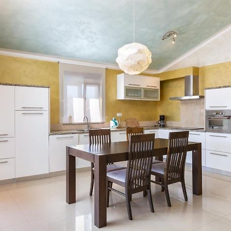 Marlera - Penthouse Apartment Liznjan Exterior photo